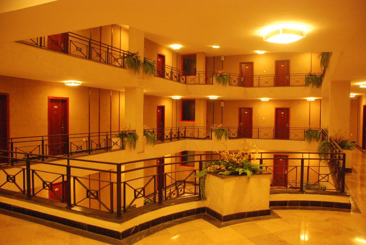 Wassamar Hotel Addis Ababa Exterior photo